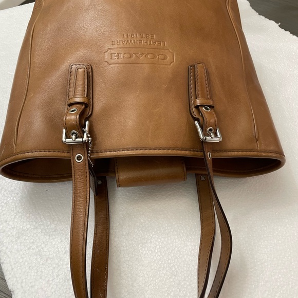 Coach Hampton Leather Shoulder Tote Bag Brown - Picture 8 of 10